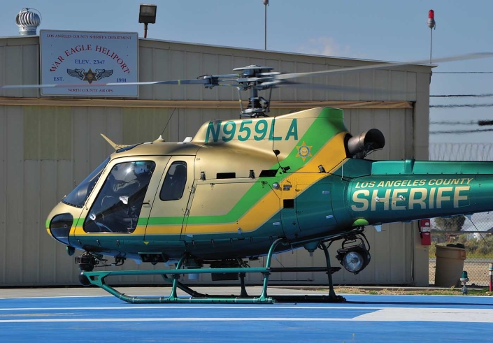 Image of a Sheriff's helicopter.